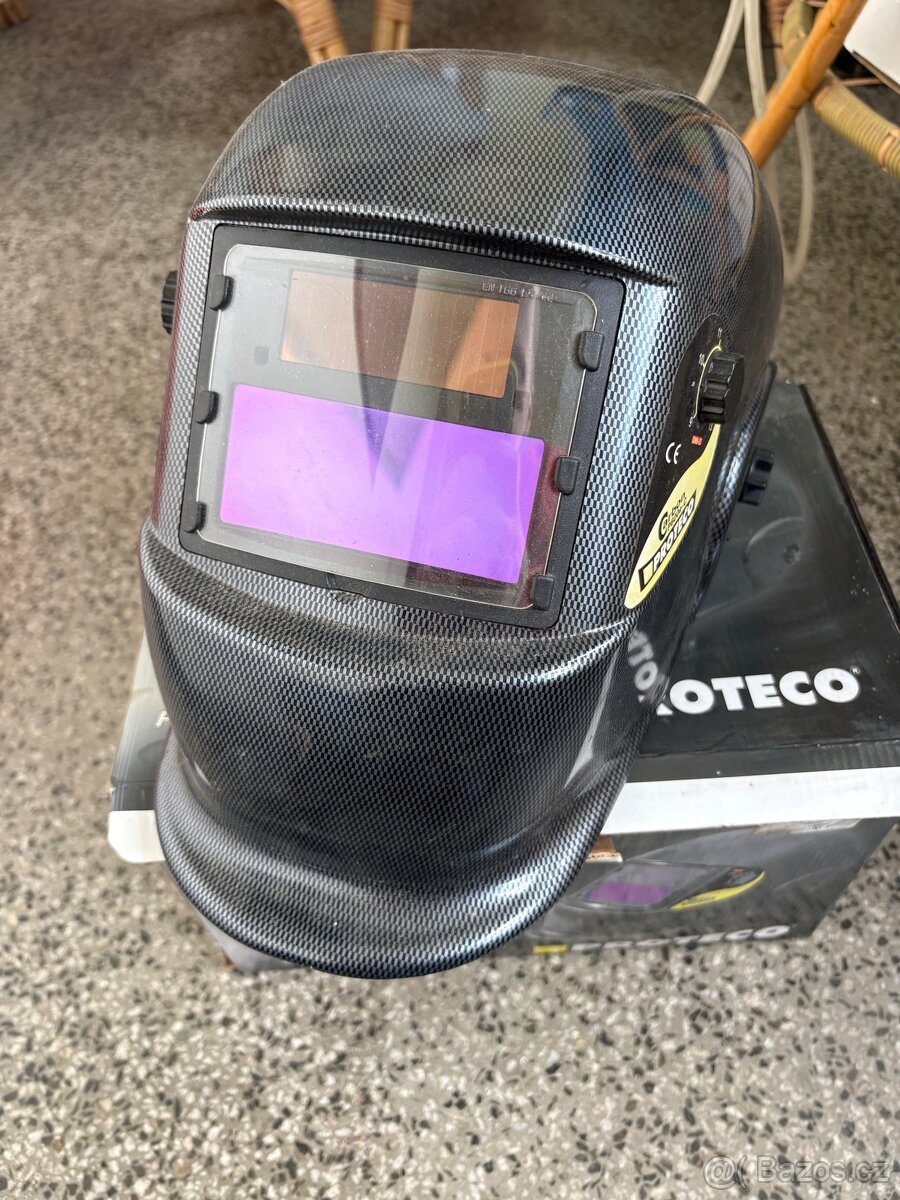 Svářeči kukla automatická - 2