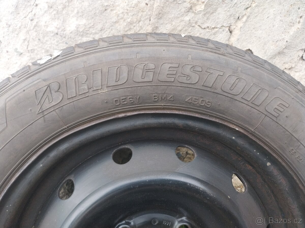 Bridgestone Duravis 175/65 R14 C 90/88T - 2