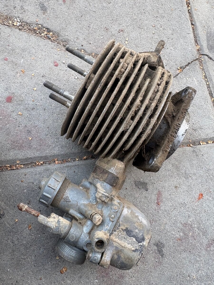 Stabilní motor ddr Simson - 2