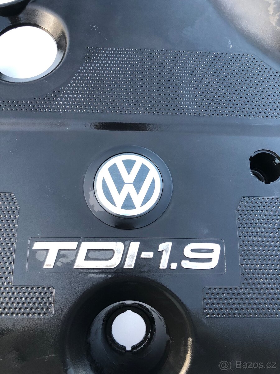Kryt motoru VW - 2