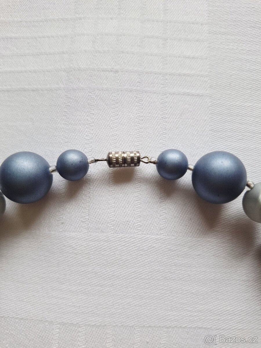 Vintage/retro modrošedé korále - 2