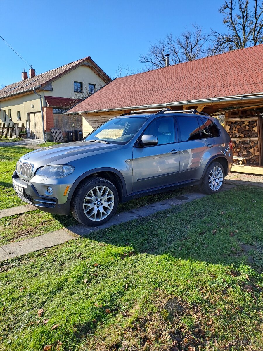 BMW X5 4,8i - 2