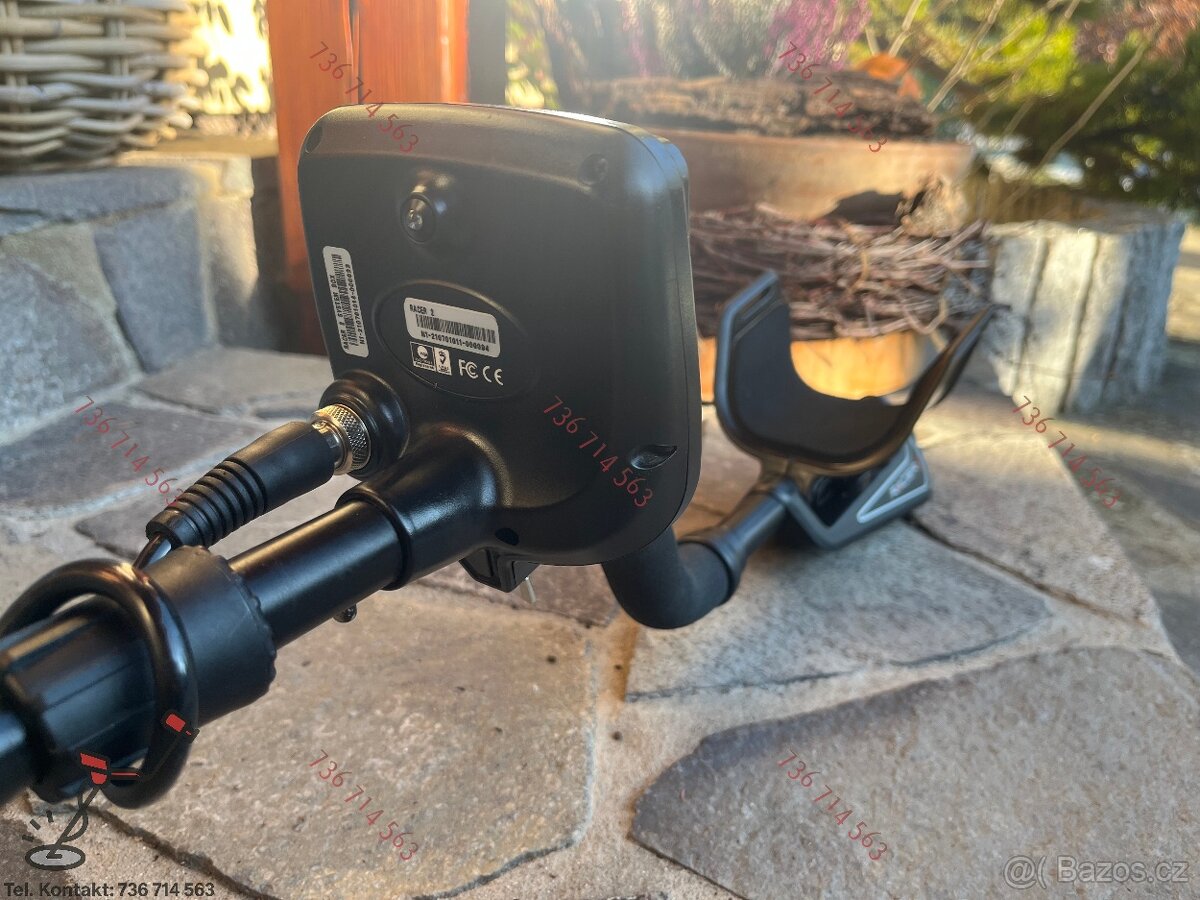 Detektor kovů Makro Racer 2 - 2