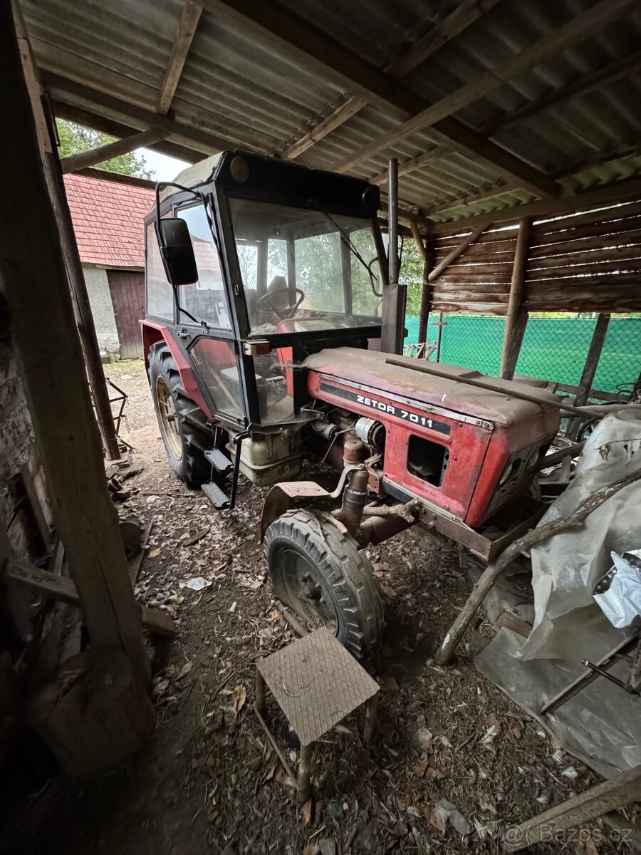 Prodám traktor Zetor 7011 - 2