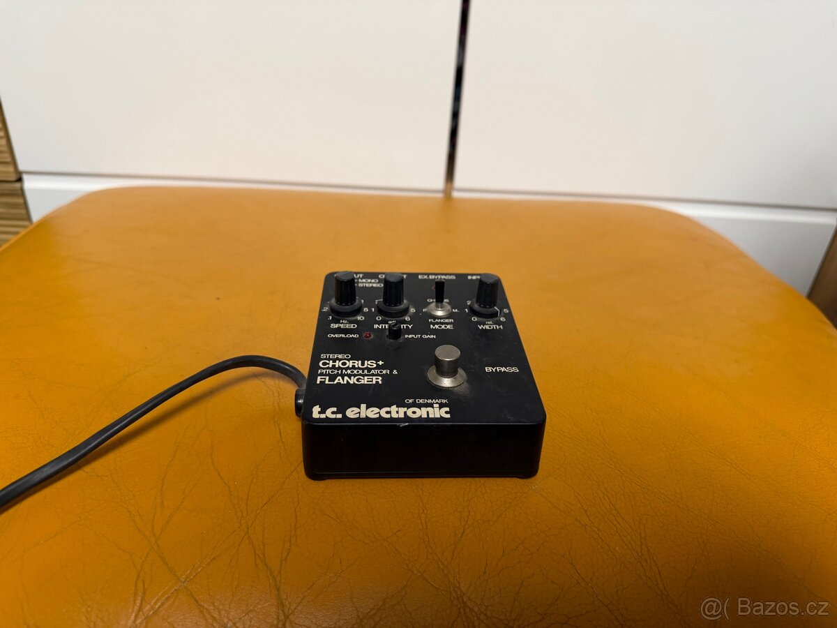 TC Electronic P210 SCF Stereo Chorus Flanger - 2