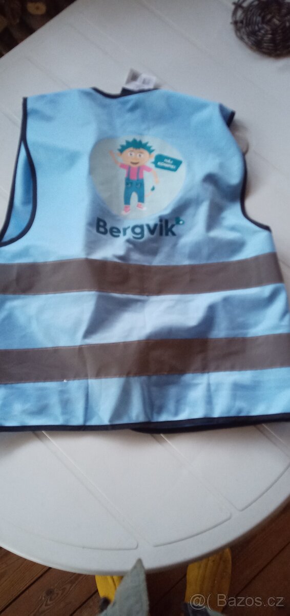 Dětská Modrá reflexní vesta, německá, nová s polepy Bergvik - 2