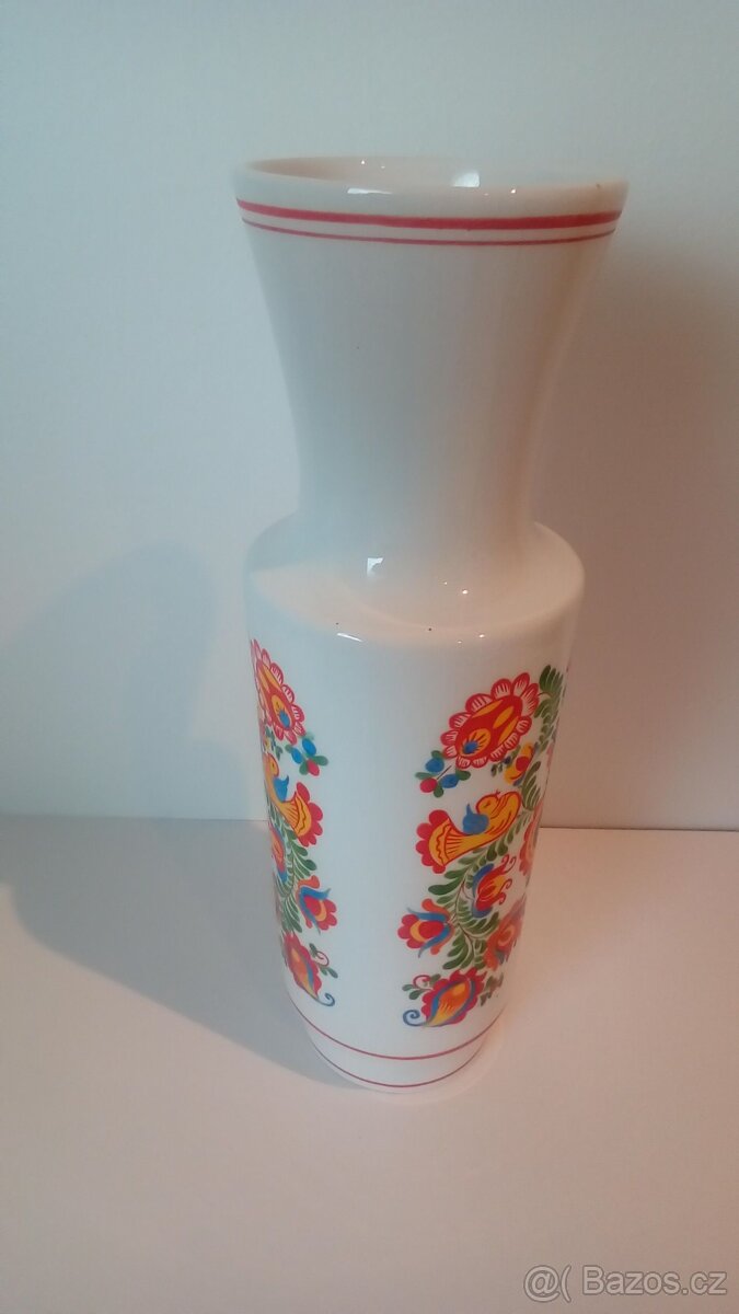 Stará váza a talíř , Jihočeský porcelán - 2