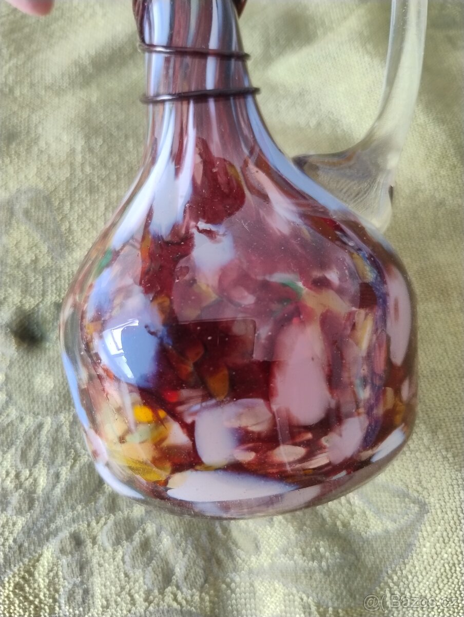 DESIGNOVÁ SKLENĚNÁ VÁZA / KARAFA - 2