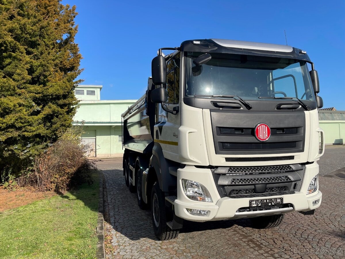 TATRA Phoenix T158 - 8x8 S1 VS-mont - 2