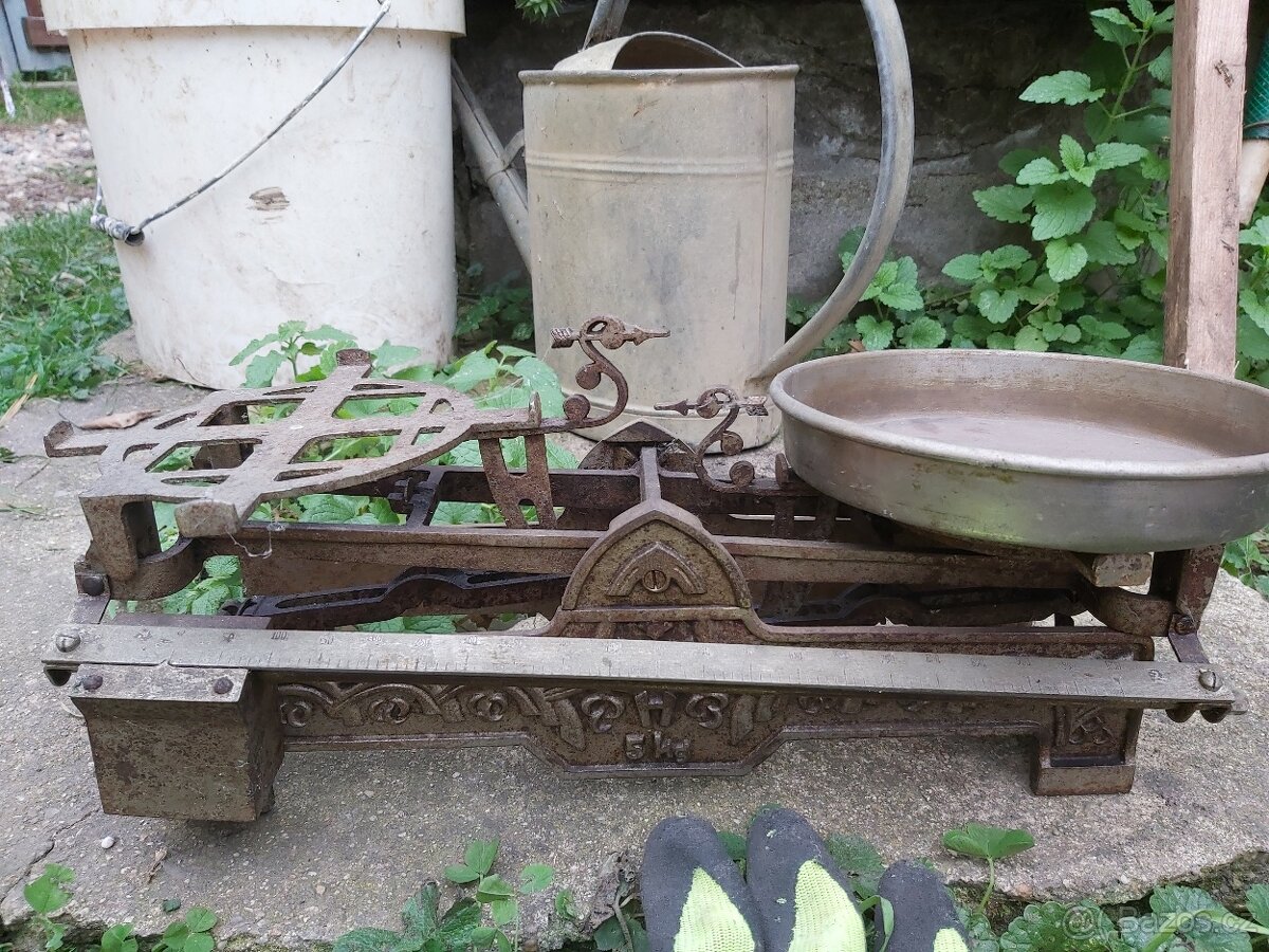 Starožitná váha - 2