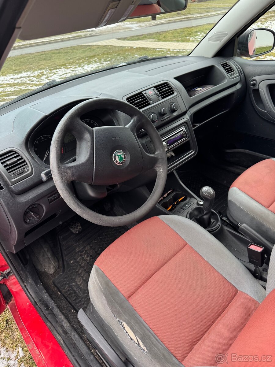 Škoda Fabia 1.4 16 v - 2