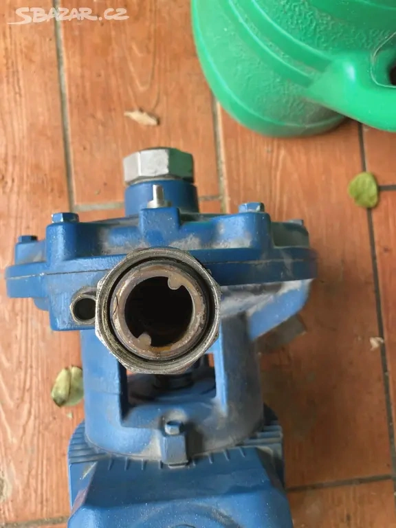 El.čerpadlo značky Pedrollo, model 2CP 25/16A. - 2