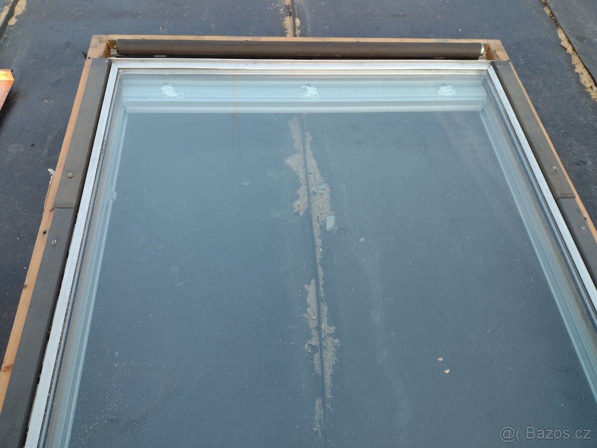 Střešní okno Velux - 2