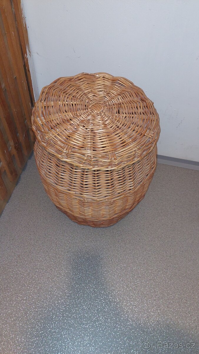 Proutěný koš - 2