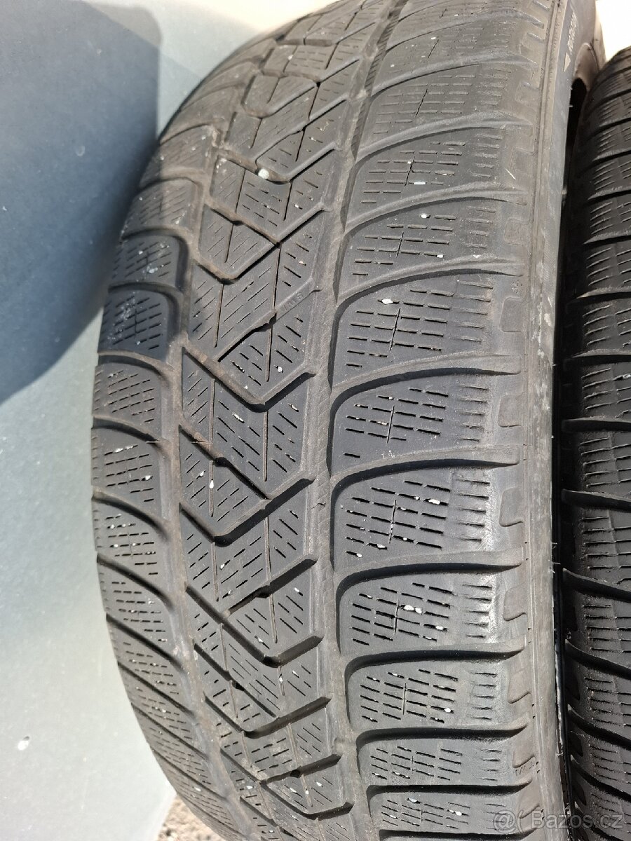 Kola / Pneumatiky 235 / 50 / R19 Firelli - 2