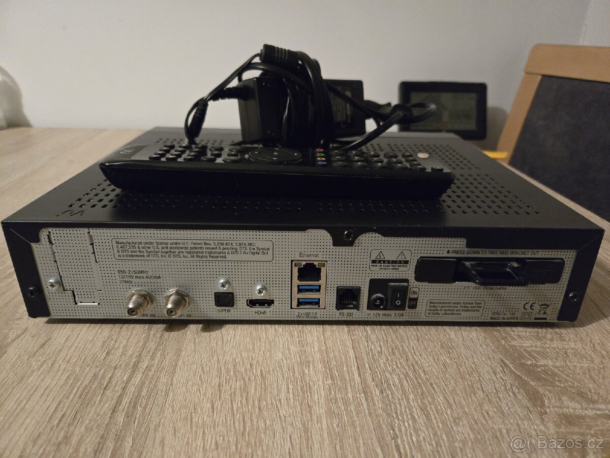 Satelitní přijímač VU+ Solo 4K - 2