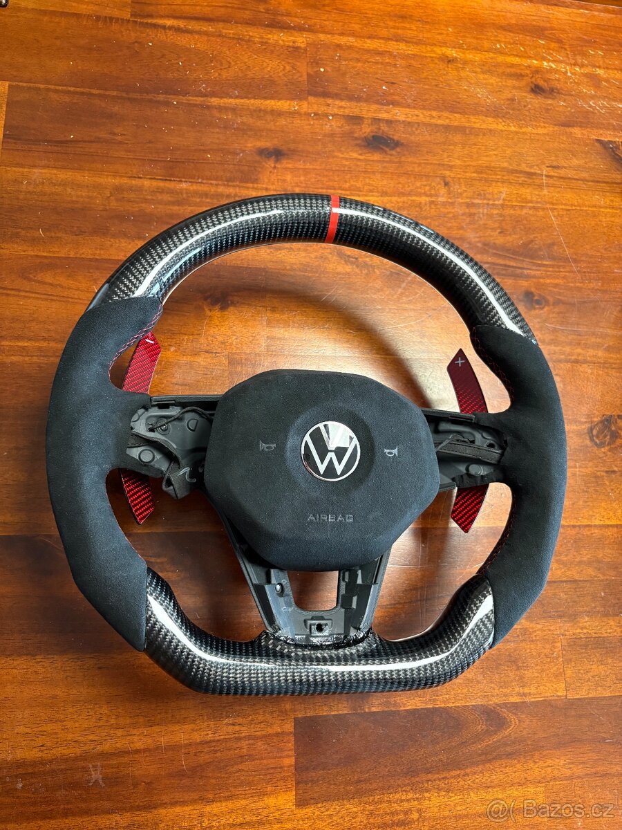 Karbonový volant - 2