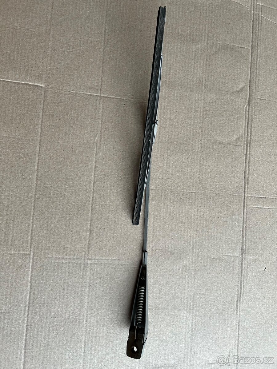 Stěrač Škoda 100, 1000 mb - 2