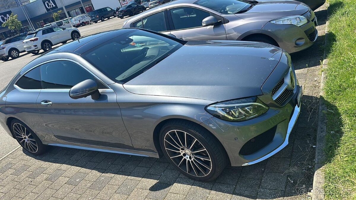 Mercedes benz C205 - 2