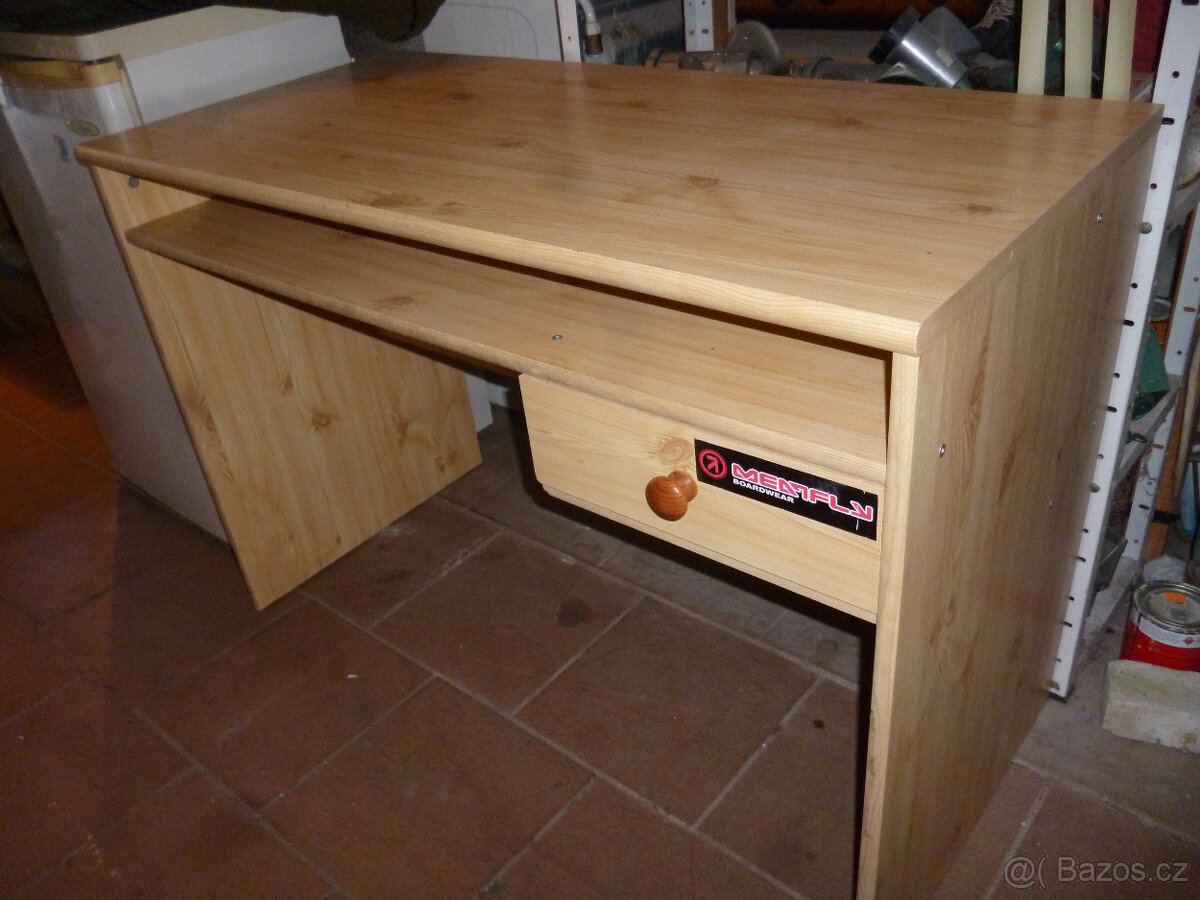 psací stůl, 126x50cm za 800kč - 2