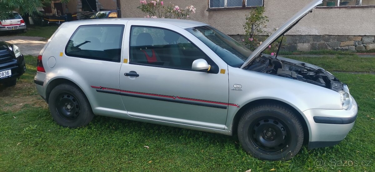 Golf 4 1.6 benzin - 2
