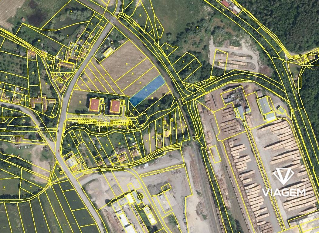 Zahrada 1 374 m² - 2