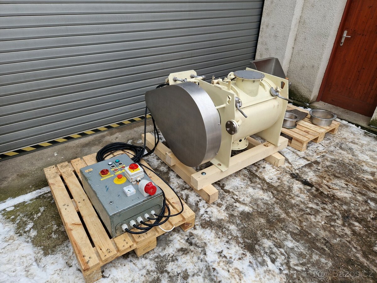 Lodige model FM 130D/1MZ pluhový rychlomíšič - 2