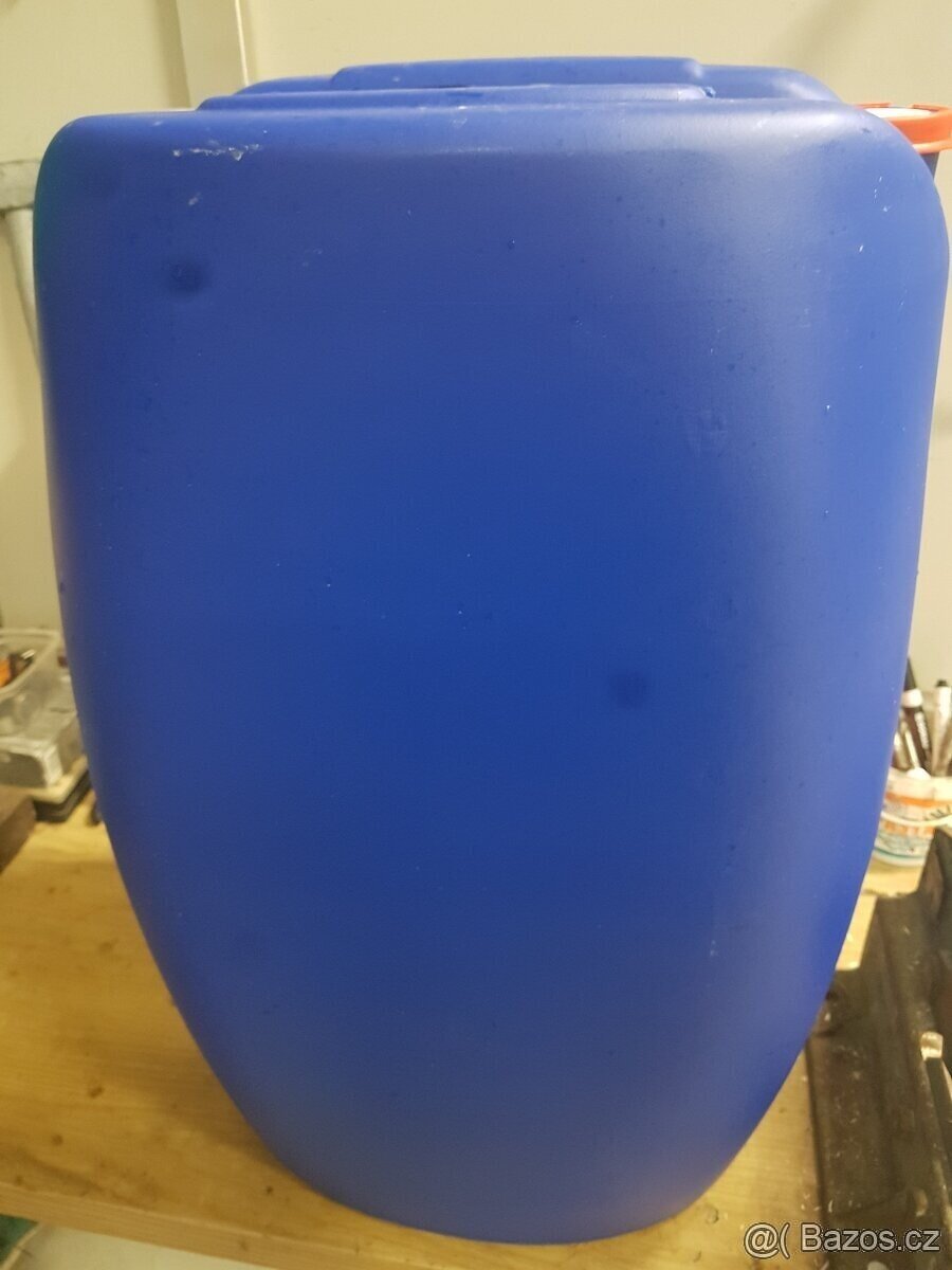 Plastový kanystr na vodu a nebo naftu Cca 50L - 2