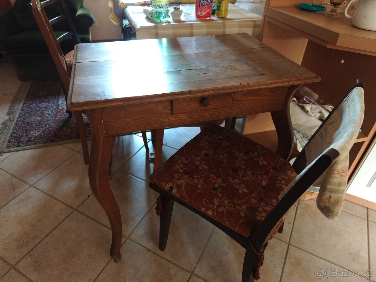 Šachový stolek - 2