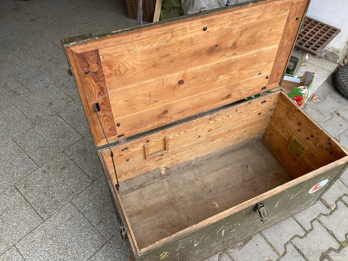 Vojenská dřevěná bedna truhla 4x - 2
