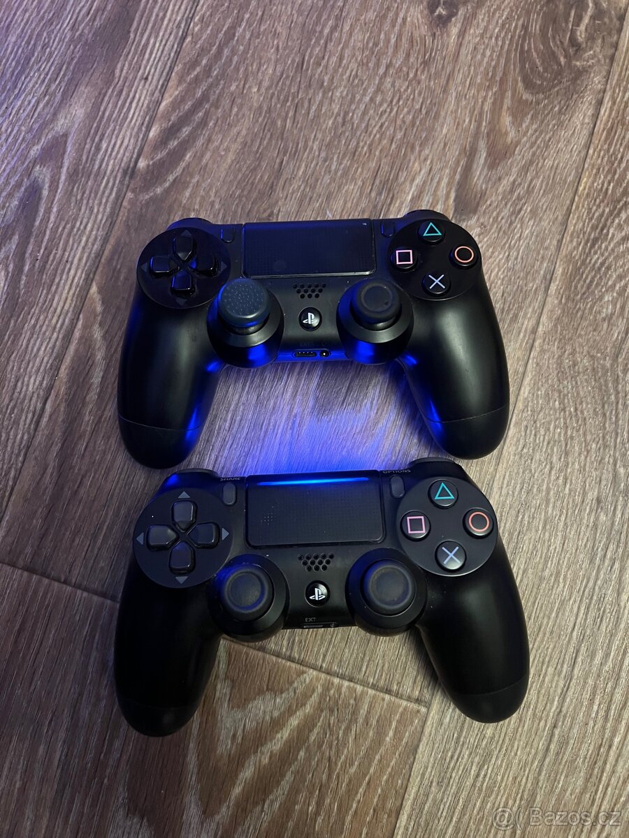Ps4 1tb + 2 ovladače + 2 hry - 2