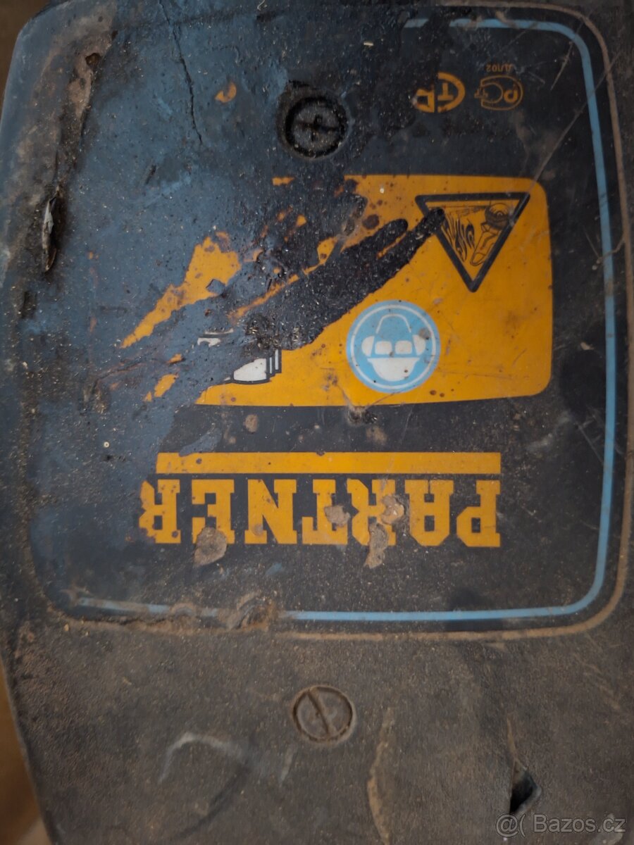 Rozbrusovaci pila PARTNER, + 8 kotoucu - 2