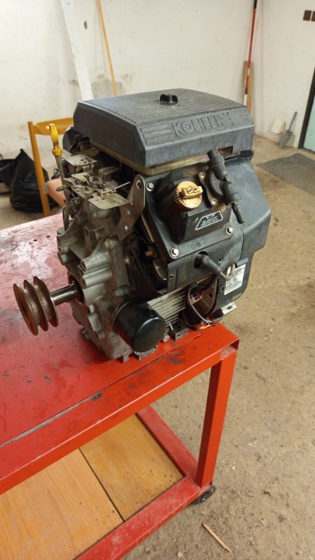 Dvouválcový motor Kohler - 2