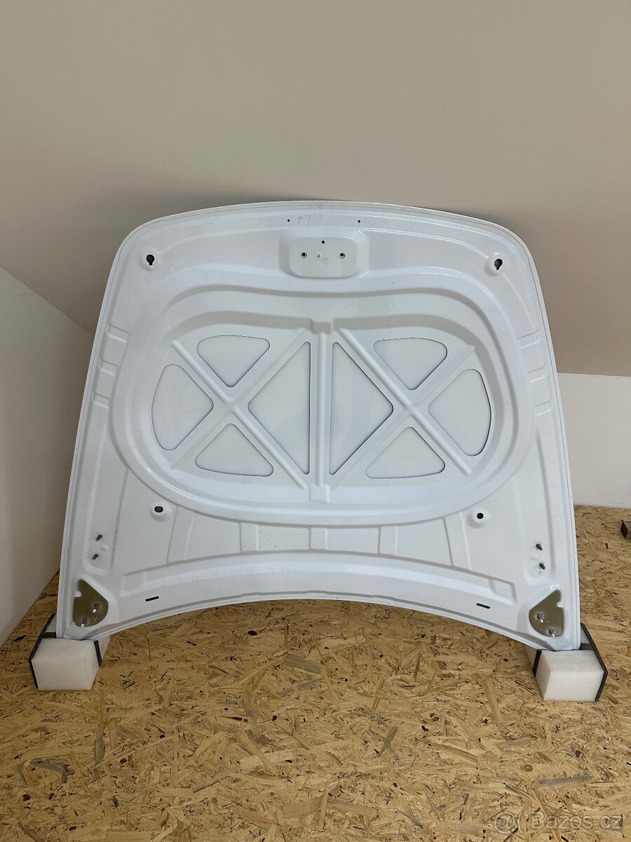 Tesla 3 Highland - 2