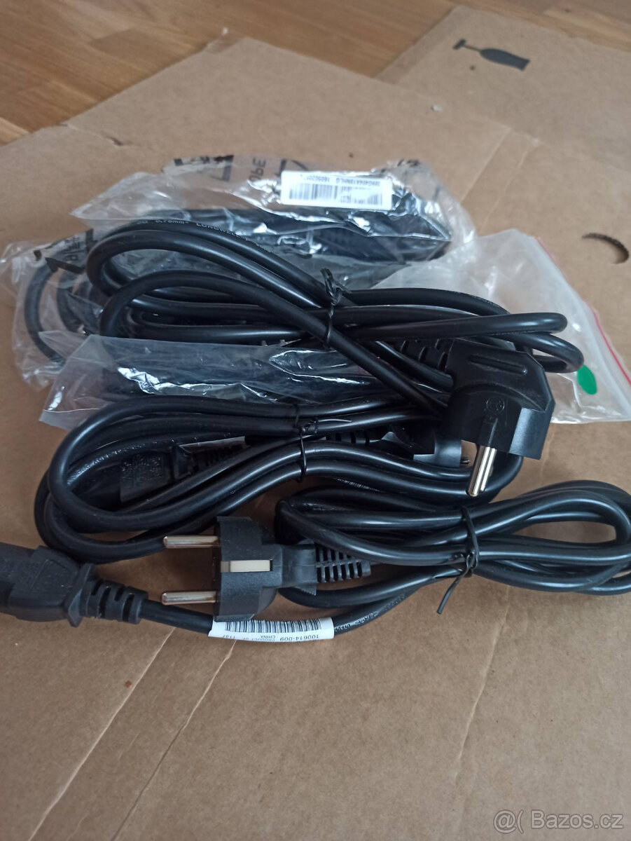 Kabely k PC - 2