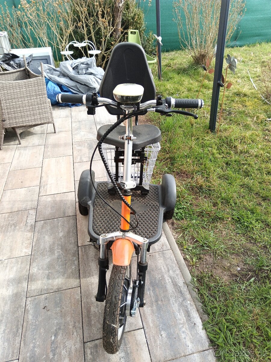 Elektrotříkolka - 2