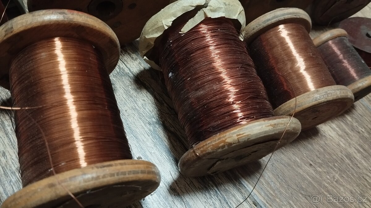 Měděný drát lakovaný - 2