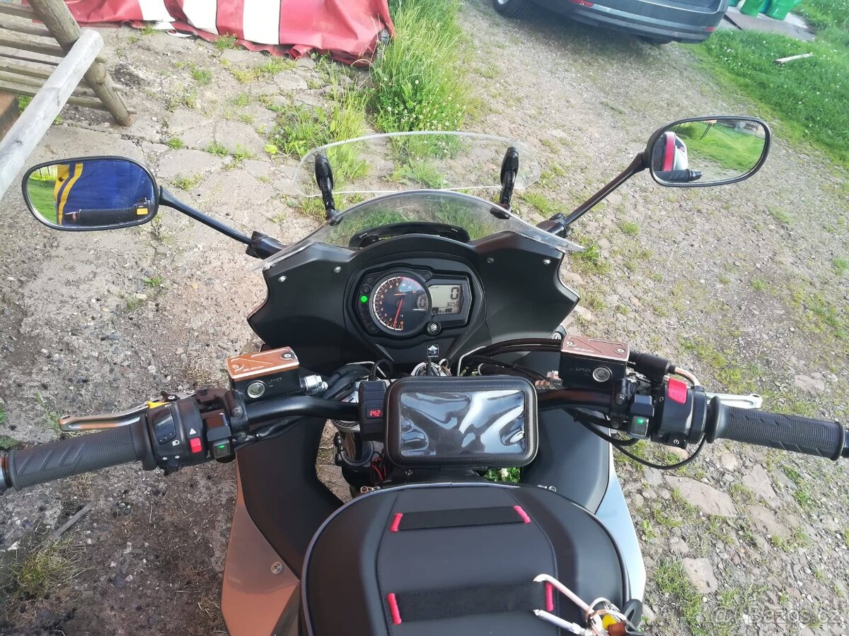 SUZUKI GSX 1250 FA - 2