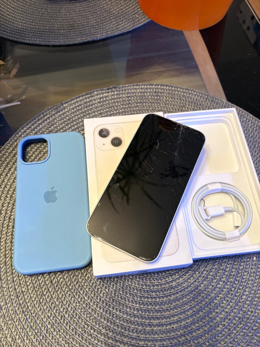iPhone 13 128 GB - 2