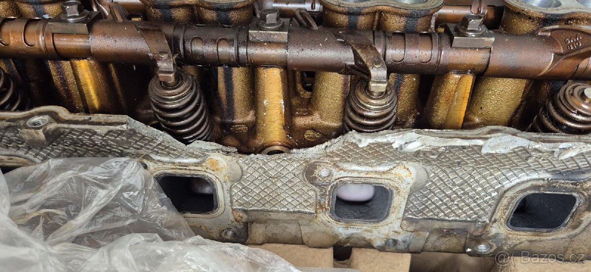 Hlava 5.7 hemi - 2