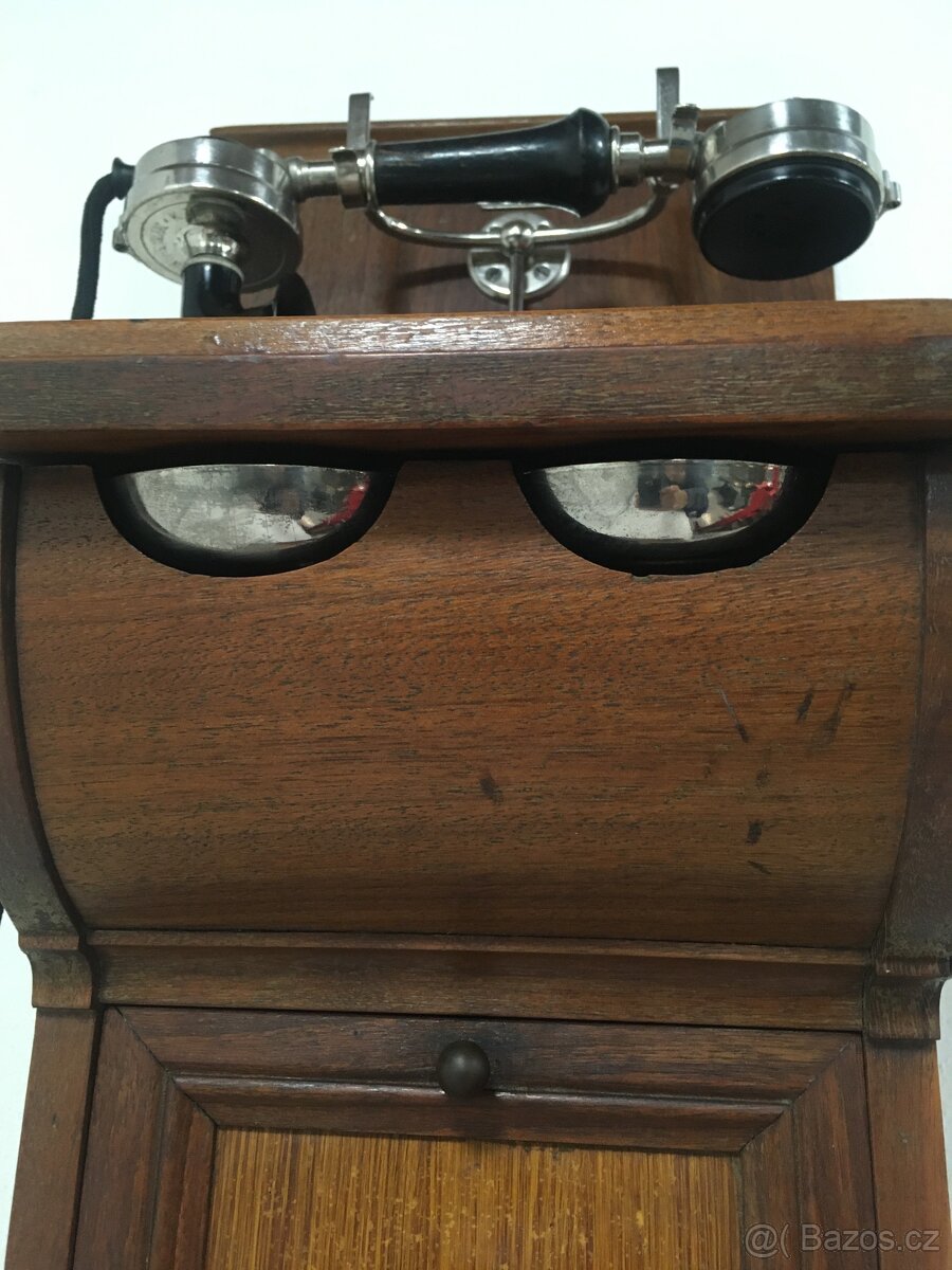 Závěsný pultový telefon ERICSSON - 2