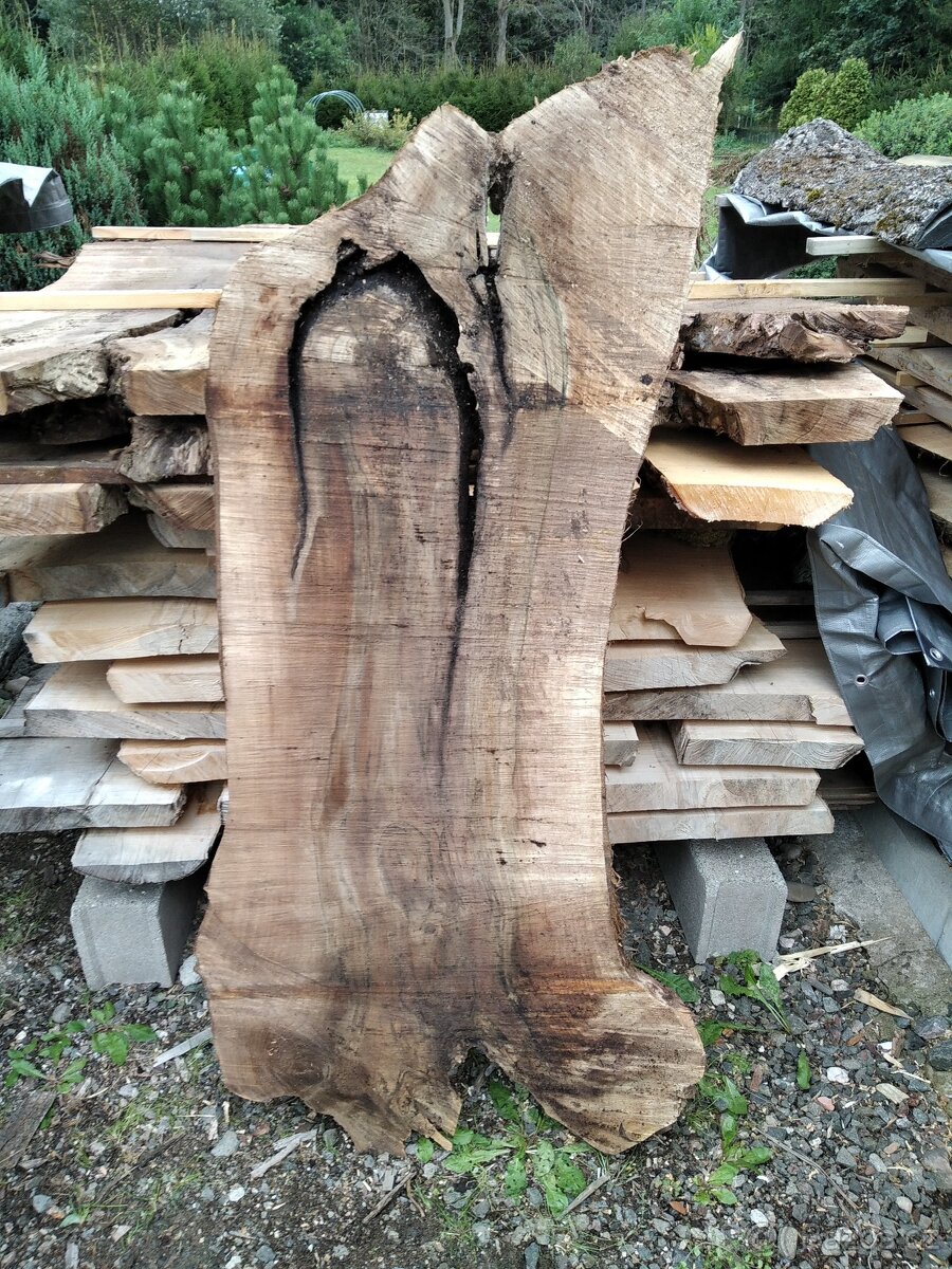 Ořechové fošny - 2