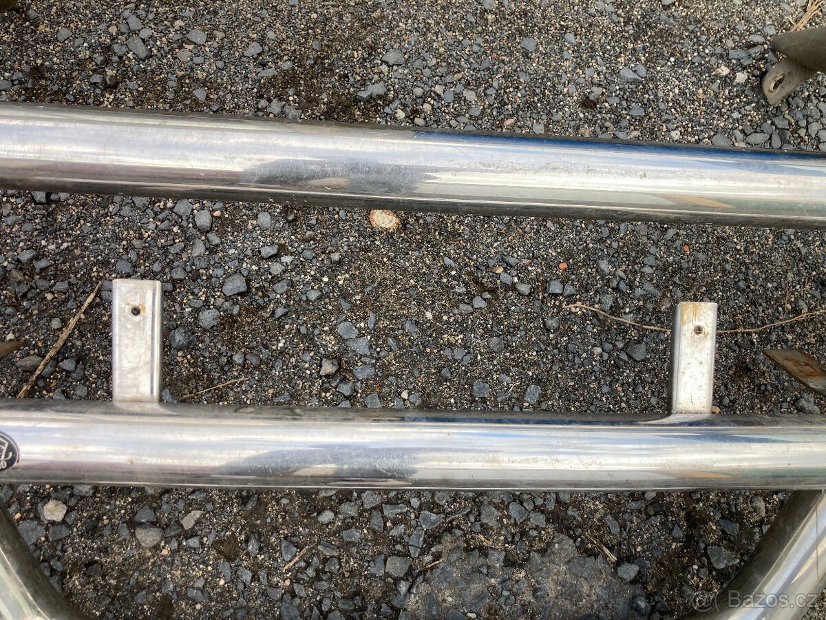 Přední ochranný rám na auto - 2