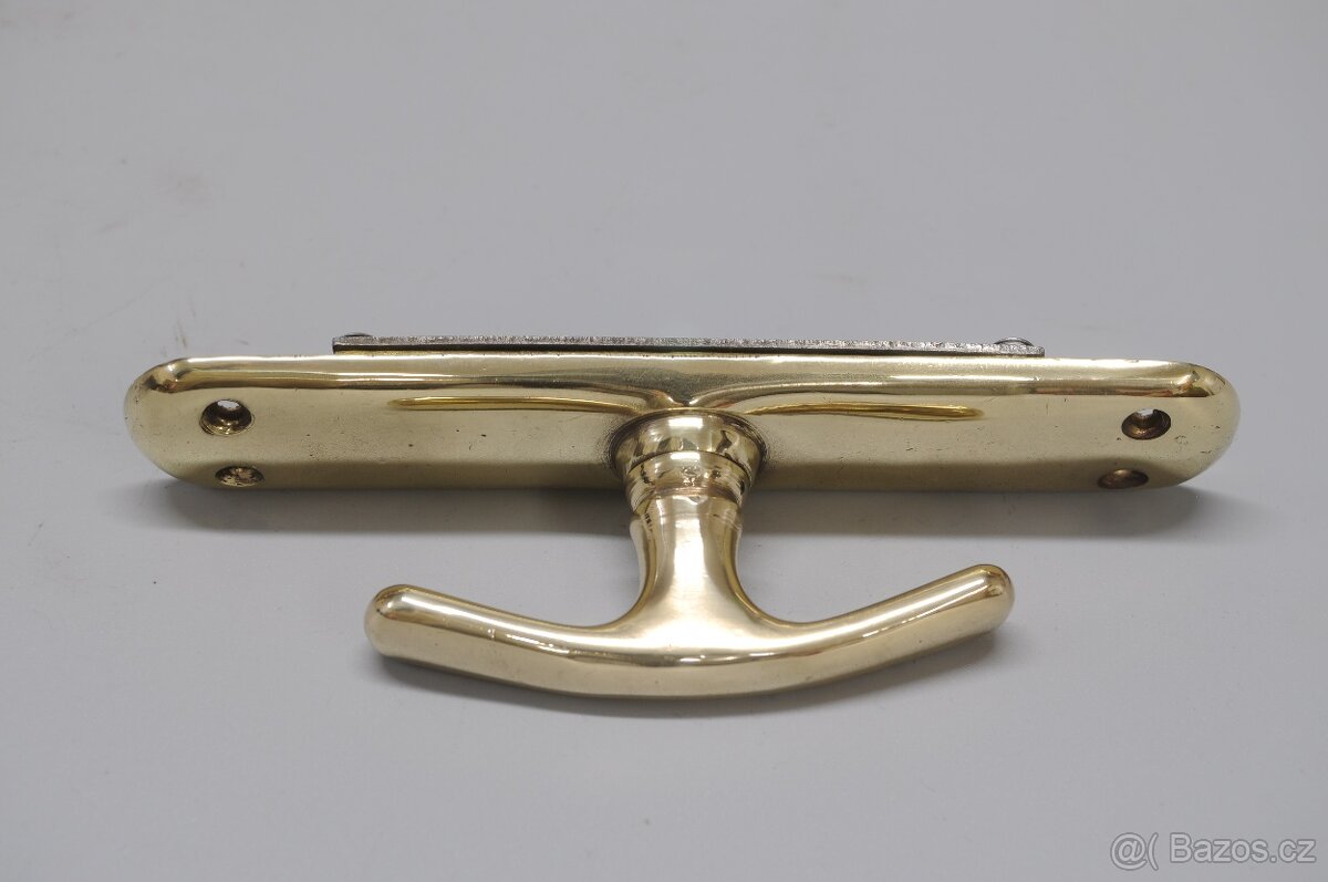 Mosazné okenní kování - rozvora - oliva č. 34 - 2