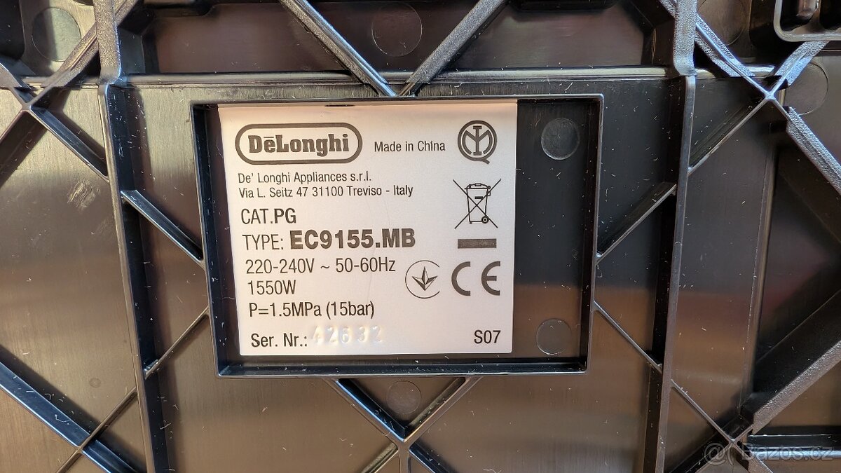 kávovar DeLongi EC9155MB - 2