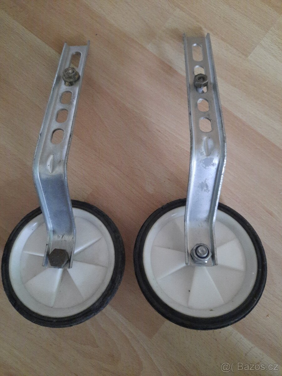 Přídavná kolečka na dětské kolo - 2