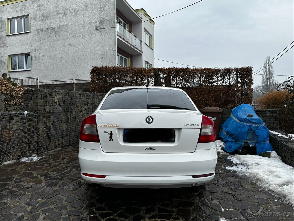 Škoda Octavia 1.6 TDI - 77 Kw - 2