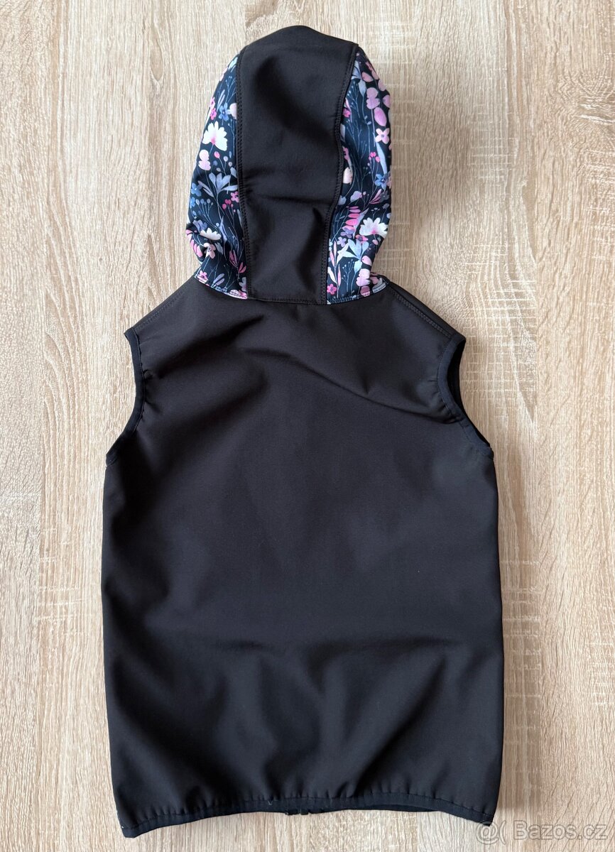 Softshellová vesta vel. 116/122 - 2