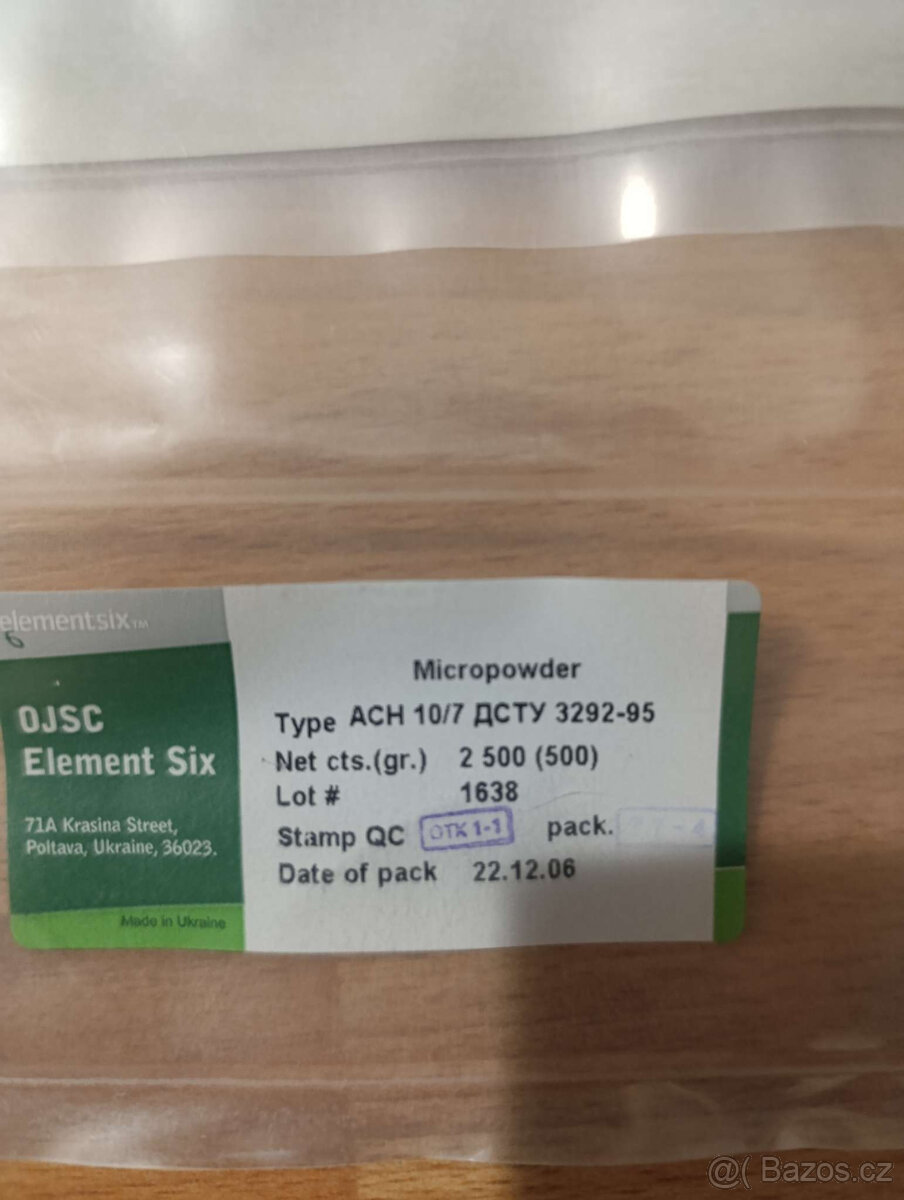 diamantový prášek - 2