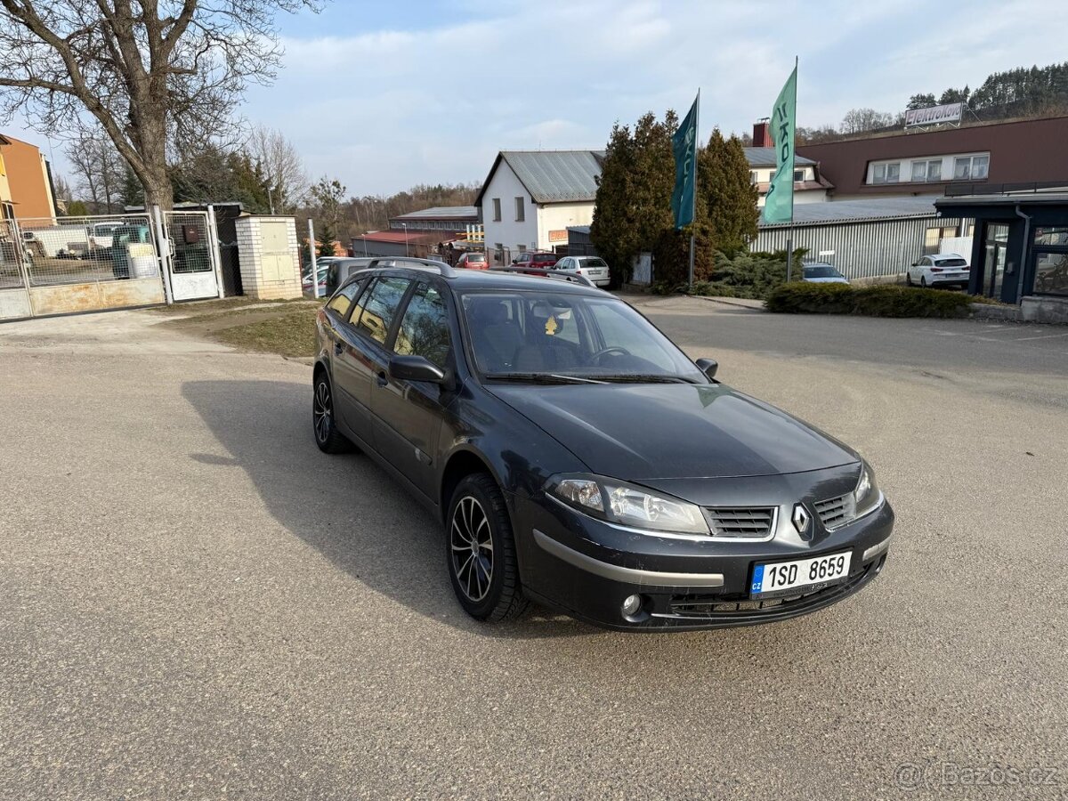 Renault Laguna 2 - 2